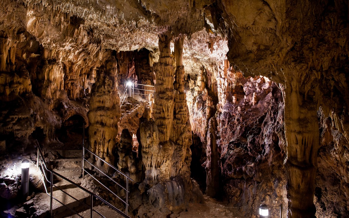 Höhle Biserujka